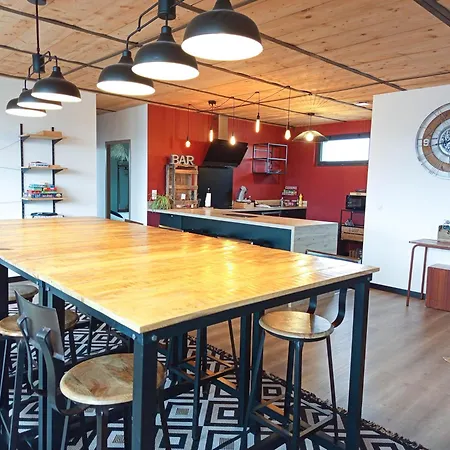 Magnifique Loft Urbain Centre, Gare Et Parking Prive Apartment *
