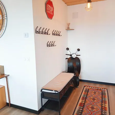 Magnifique Loft Urbain Centre, Gare Et Parking Prive 아파트 르망